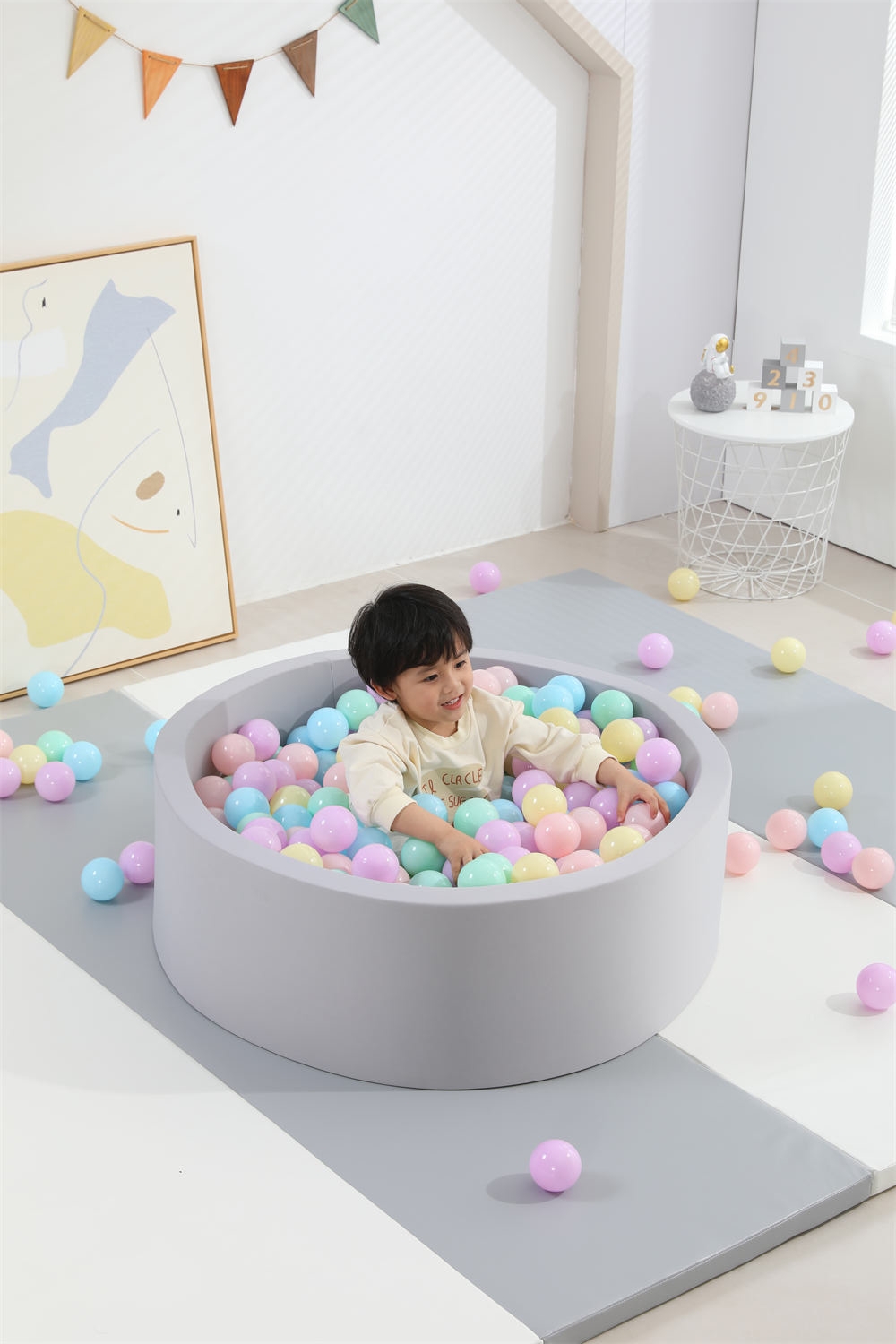 海洋球樂園，讓孩子盡情暢游在歡樂的海洋！